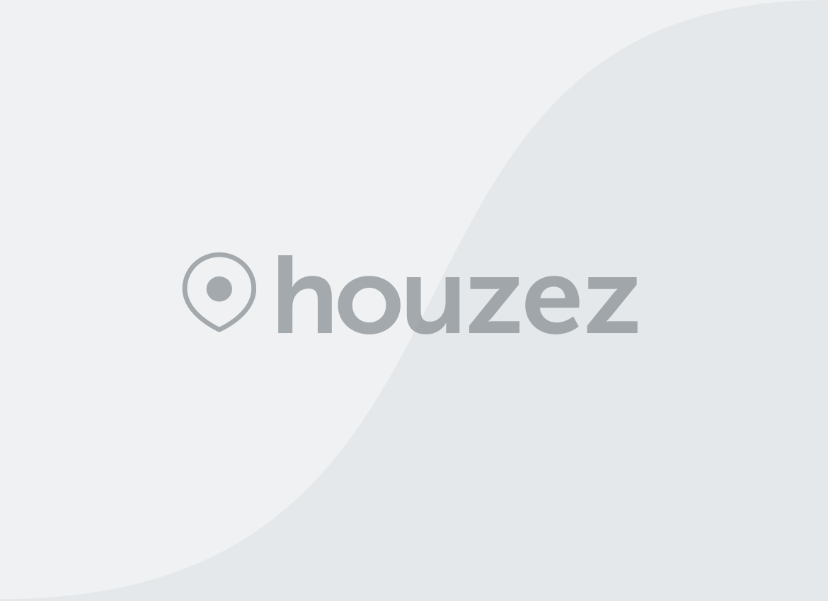 Semi-furnished Studio